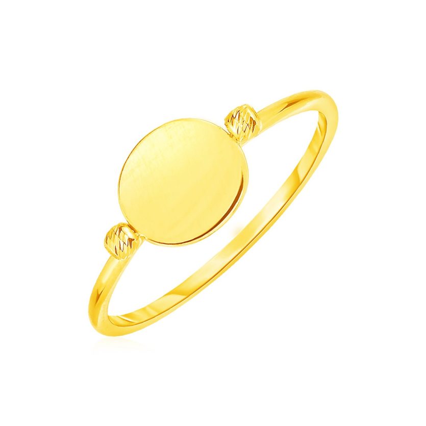 14k Yellow Gold Ring with Polished Oval - Image 1