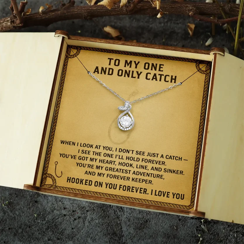 Hooked On You | Fishing Necklace | Fishing Box - Image 4